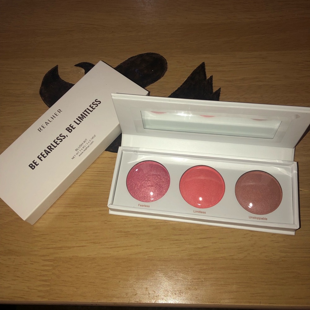 RealHer Blush Kit